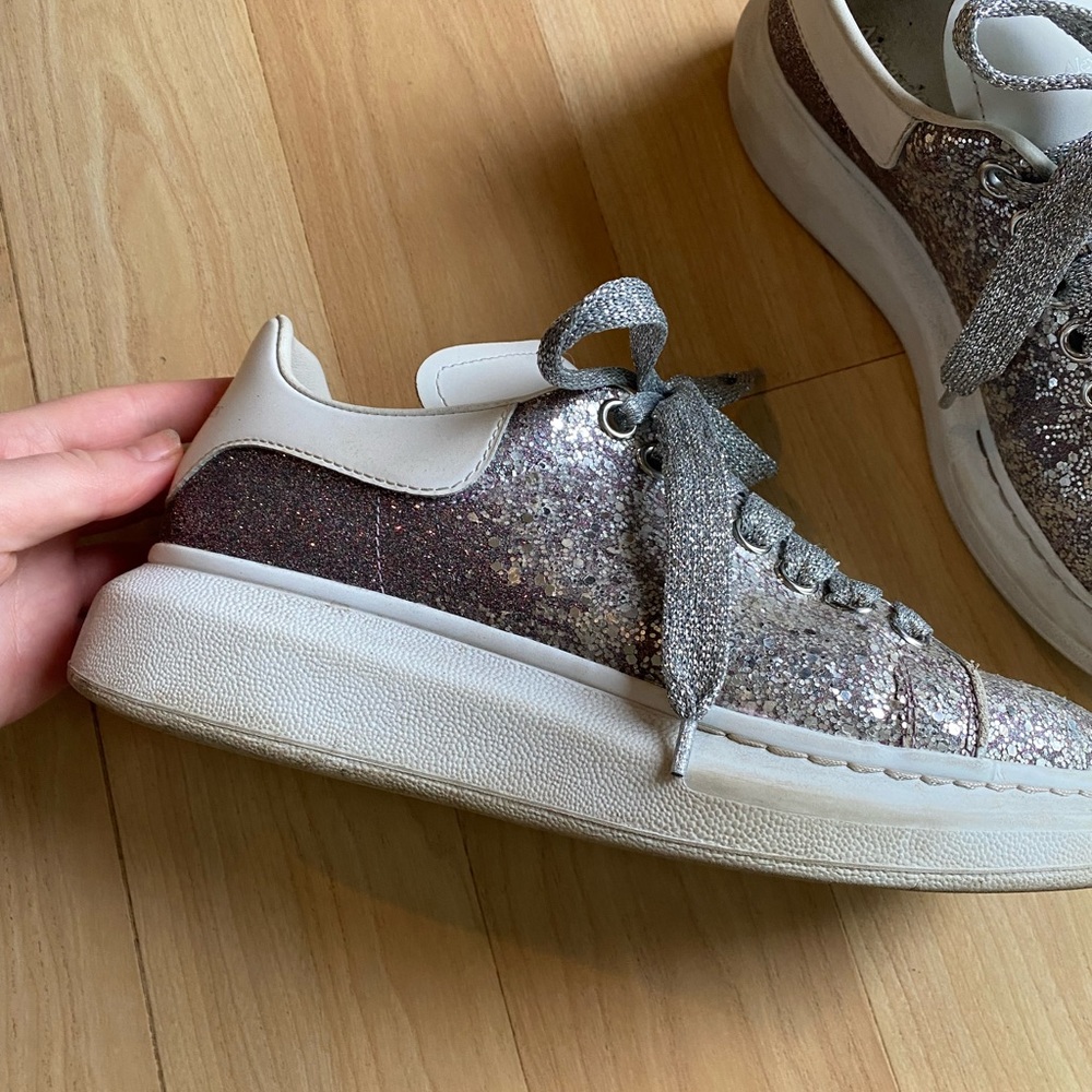 Alexander McQueen women’s sneakers - Picture 2 of 4
